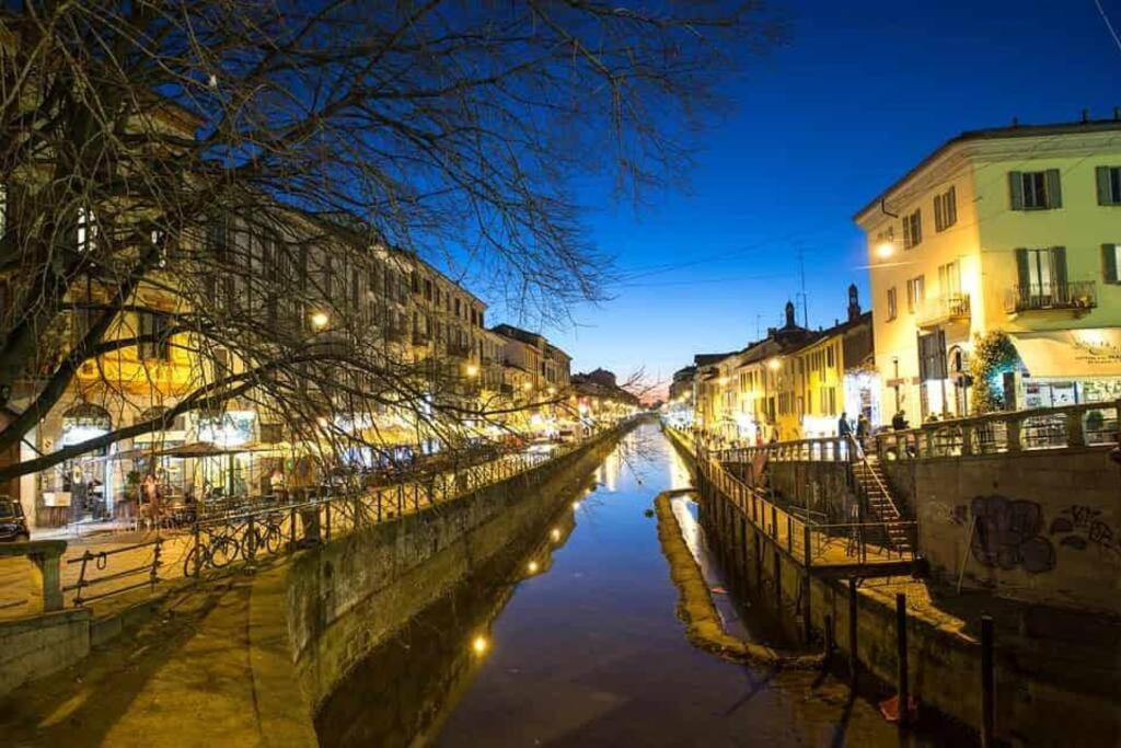 Daniela'S Spazioso Appartamento Ai Navigli ميلان المظهر الخارجي الصورة