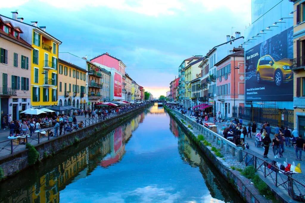 Daniela'S Spazioso Appartamento Ai Navigli ميلان المظهر الخارجي الصورة